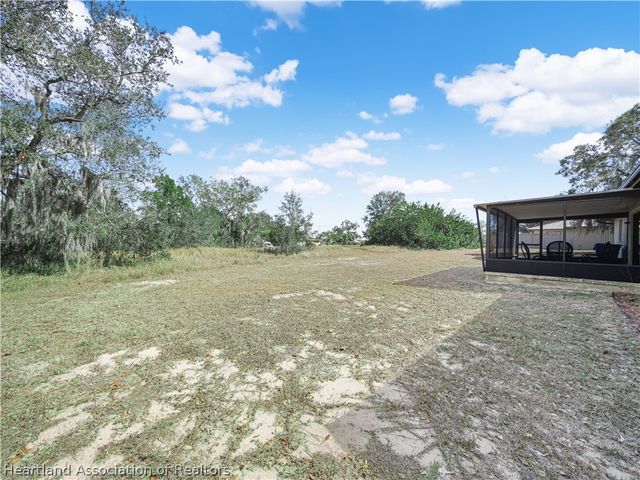 2404 N Cochrane Road, Avon Park, FL 33825