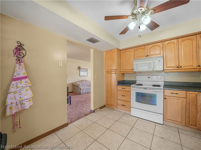 2404 N Cochrane Road, Avon Park, FL 33825