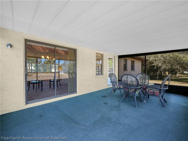 2404 N Cochrane Road, Avon Park, FL 33825