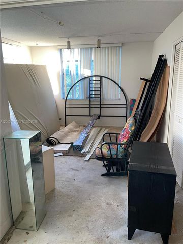 3090 N Course Drive 401, Pompano Beach, FL 33069