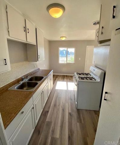 21 S 35th Street, San Diego, CA 92113