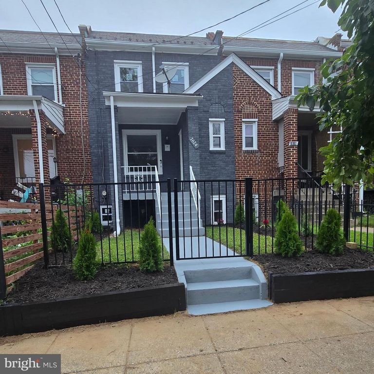 1614 Q ST SE, Washington, DC 20020