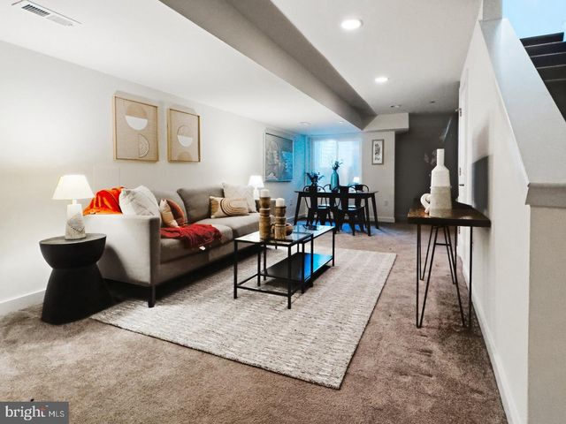 1643 N RANDOLPH ST, Philadelphia, PA 19122