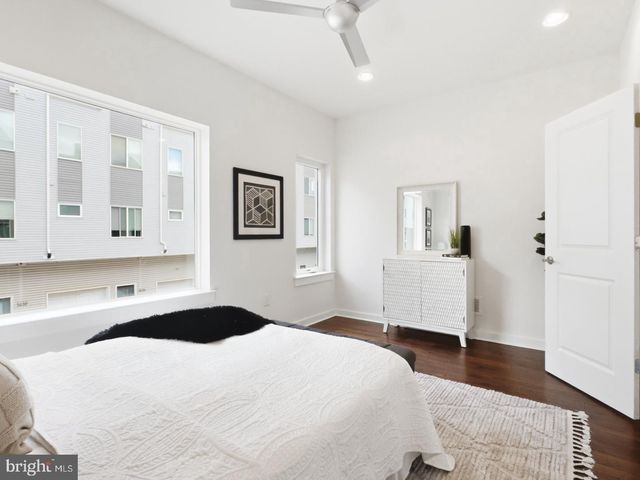 1643 N RANDOLPH ST, Philadelphia, PA 19122