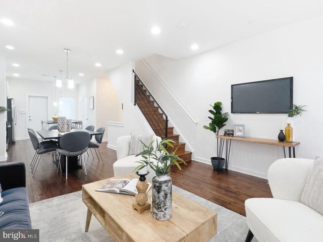 1643 N RANDOLPH ST, Philadelphia, PA 19122