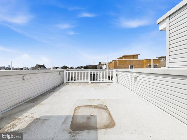 1643 N RANDOLPH ST, Philadelphia, PA 19122