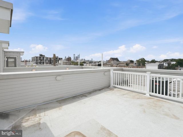 1643 N RANDOLPH ST, Philadelphia, PA 19122
