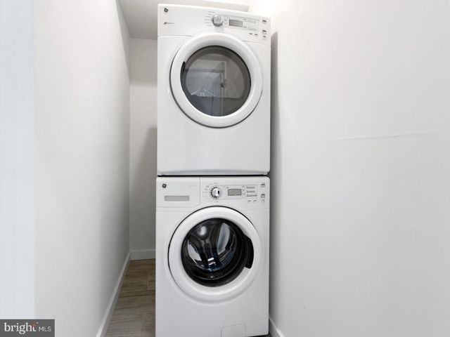 1643 N RANDOLPH ST, Philadelphia, PA 19122