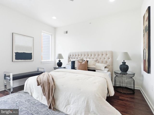 1643 N RANDOLPH ST, Philadelphia, PA 19122