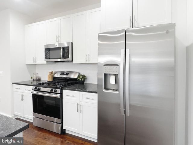 1643 N RANDOLPH ST, Philadelphia, PA 19122