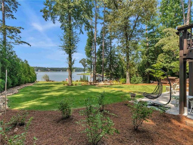 3340 S Bay Drive, Jonesboro, GA 30236