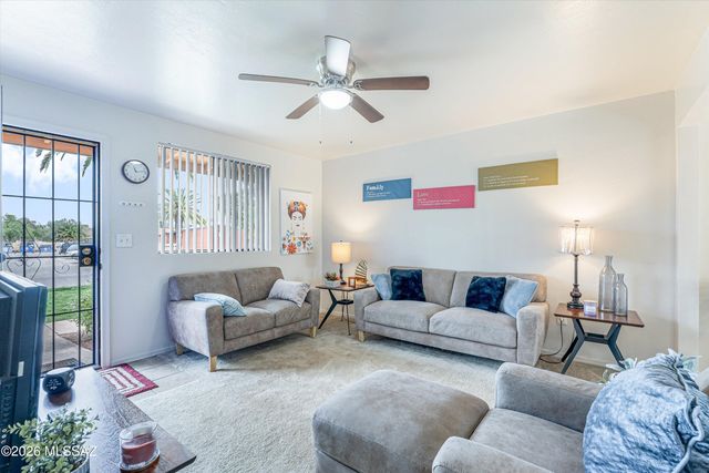 350 N Silverbell Rd Apt 137, Tucson, AZ 85745
