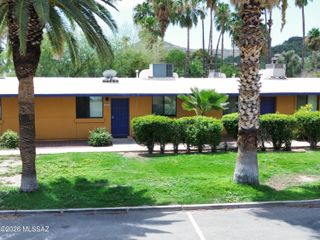 350 N Silverbell Rd Apt 137, Tucson, AZ 85745