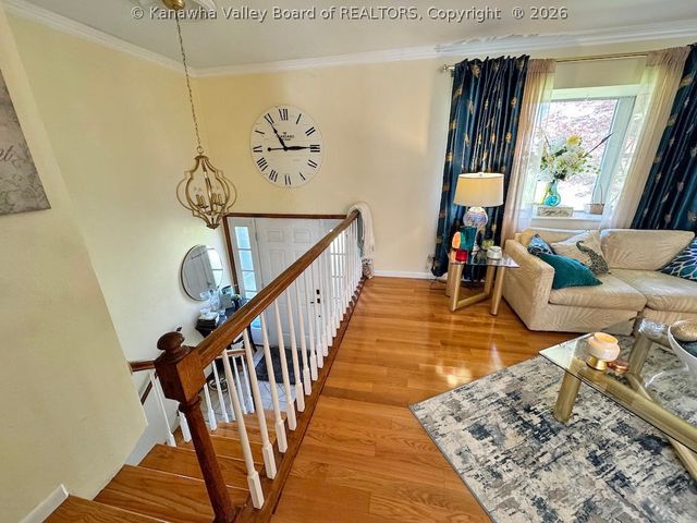 48 Spruce Lane, Poca, WV 25159