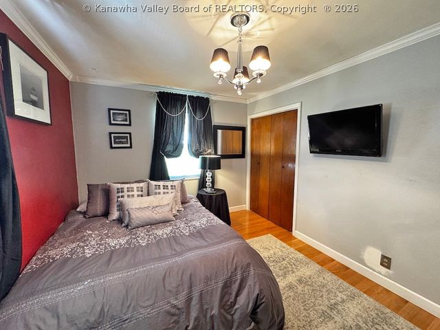 48 Spruce Lane, Poca, WV 25159