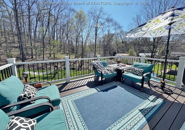 48 Spruce Lane, Poca, WV 25159