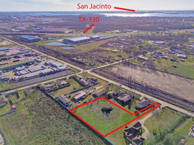 5410 Wade Road, Baytown, TX 77521