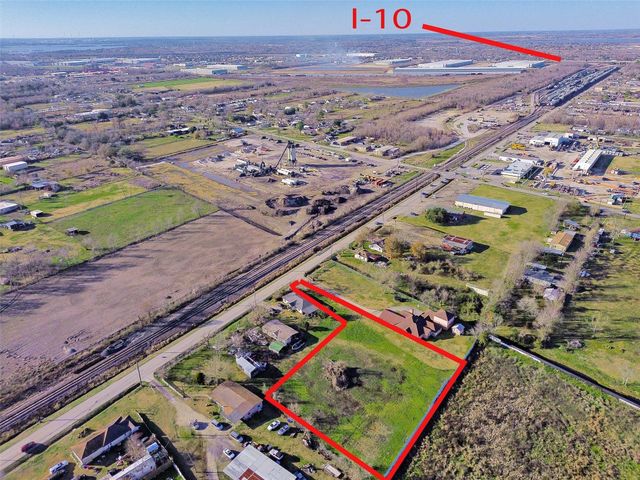 5410 Wade Road, Baytown, TX 77521