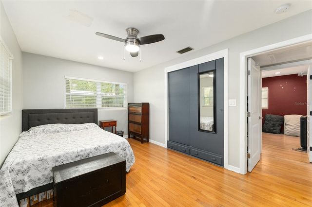 3826 SW 2ND AVENUE, Gainesville, FL 32607