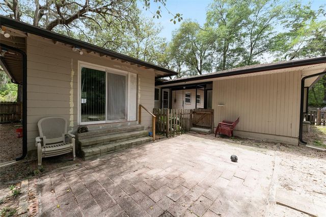 3826 SW 2ND AVENUE, Gainesville, FL 32607
