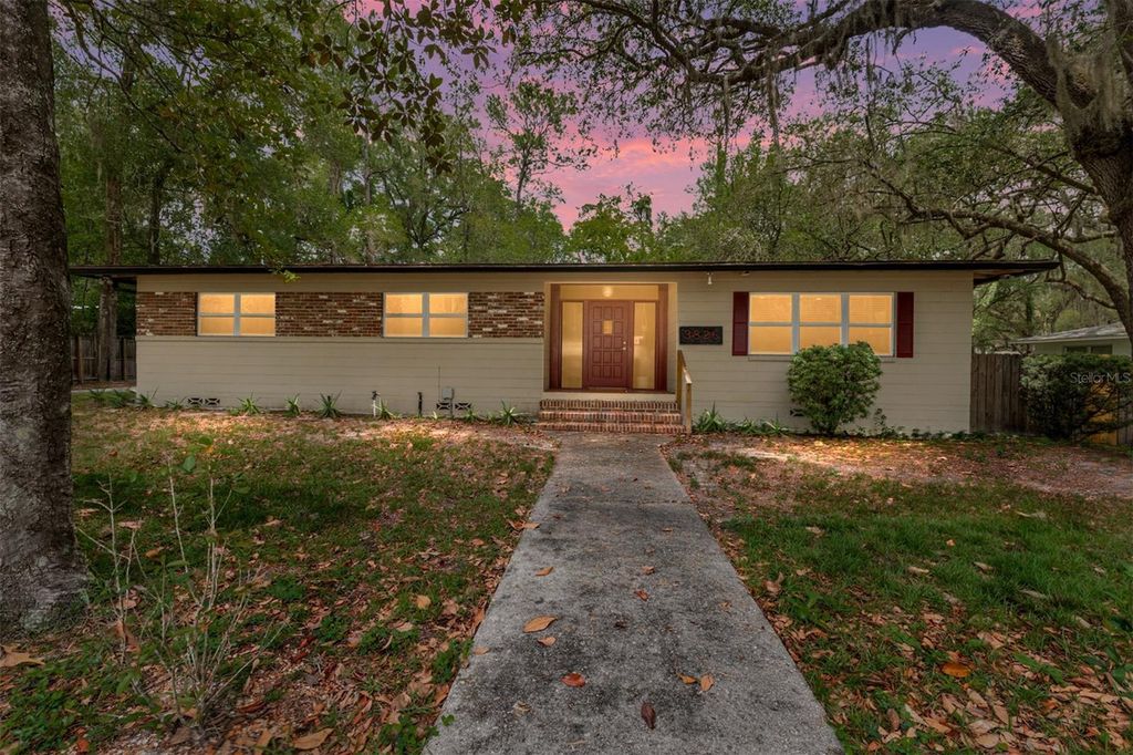 3826 SW 2ND AVENUE, Gainesville, FL 32607