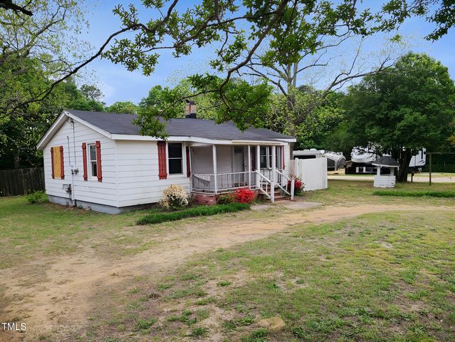 1657 Old Grantham Road, Goldsboro, NC 27530