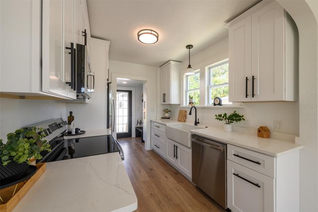 3638 PRESCOTT STREET N, St Petersburg, FL 33703