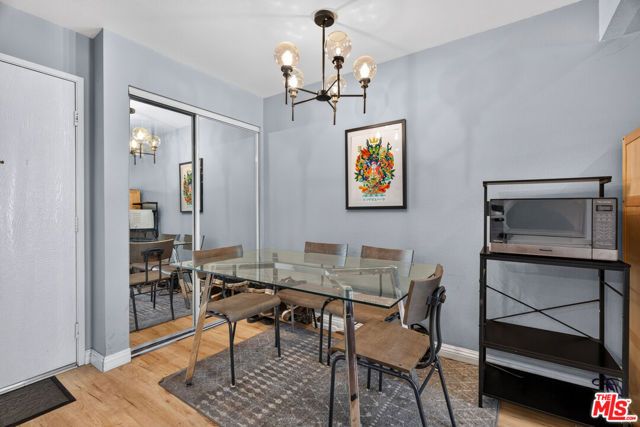 21801 Roscoe Boulevard 205, Los Angeles, CA 91304