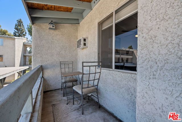 21801 Roscoe Boulevard 205, Los Angeles, CA 91304