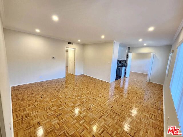 6342 Morse Avenue 309, North Hollywood, CA 91606