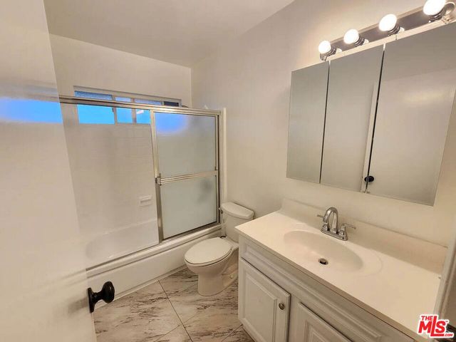 6342 Morse Avenue 309, North Hollywood, CA 91606