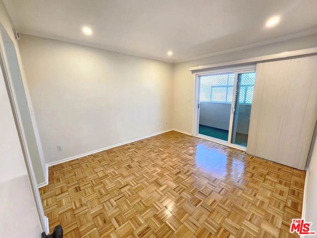 6342 Morse Avenue 309, North Hollywood, CA 91606