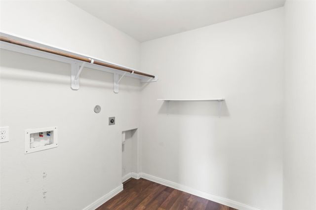 6650 Atlasridge Drive, Houston, TX 77048