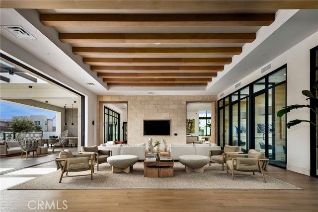 120 Chapman, Lake Forest (el Toro), CA 92630