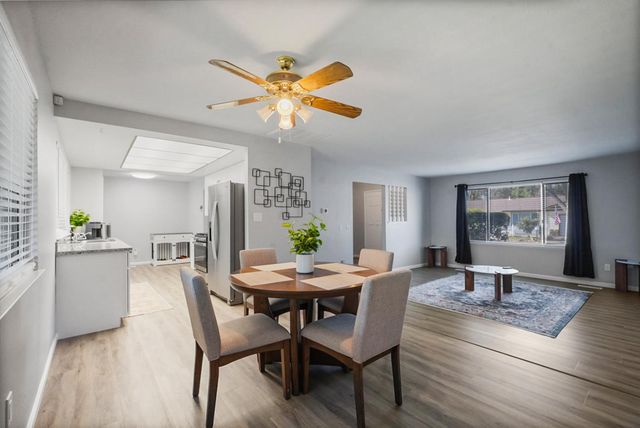 1648 Olivewood Ave, Manteca, CA 95336