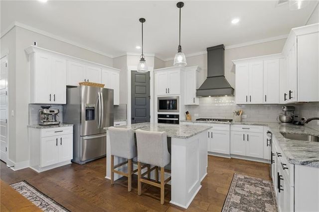 115 Brighton Road, Ball Ground, GA 30107