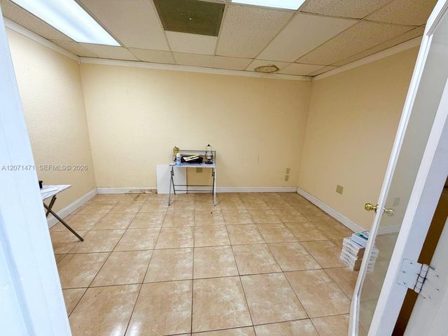 120 SW 70th Avenue, Pembroke Pines, FL 33023