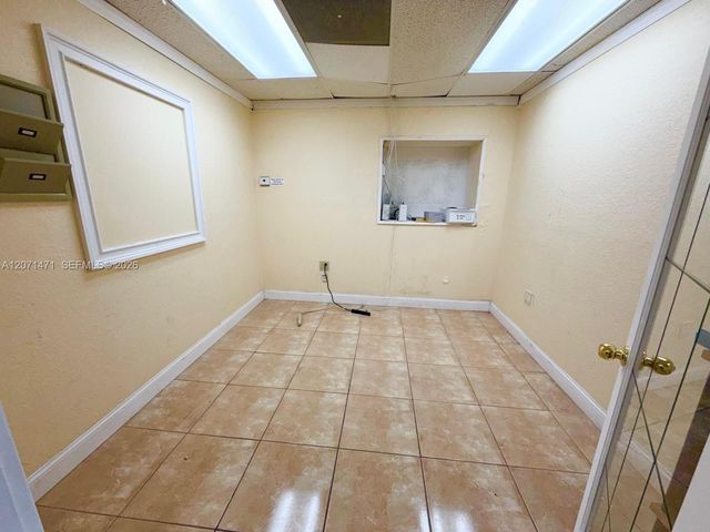 120 SW 70th Avenue, Pembroke Pines, FL 33023