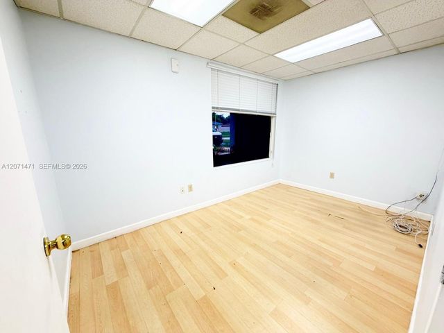 120 SW 70th Avenue, Pembroke Pines, FL 33023
