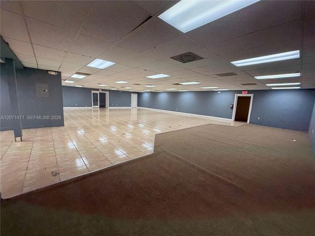 120 SW 70th Avenue, Pembroke Pines, FL 33023