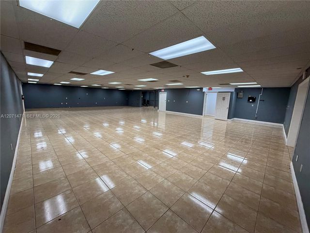 120 SW 70th Avenue, Pembroke Pines, FL 33023