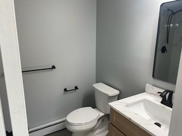 49 Captain Besse Rd, Yarmouth, MA 02664