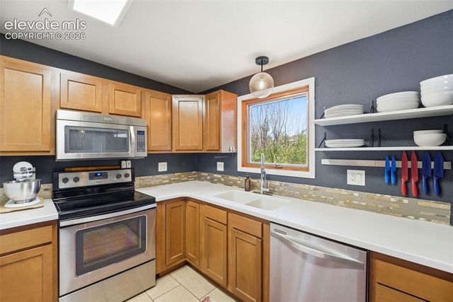 29 Minden Circle, Colorado Springs, CO 80906