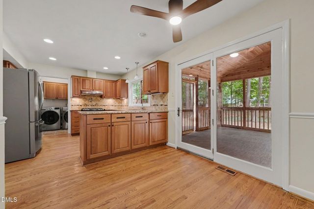 1307 Leclair Street, Chapel Hill, NC 27517