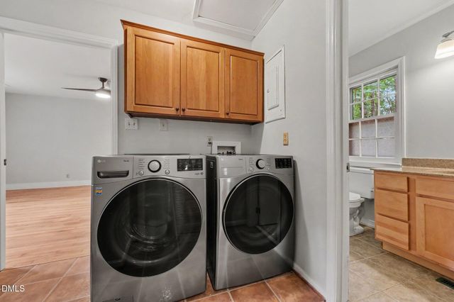 1307 Leclair Street, Chapel Hill, NC 27517