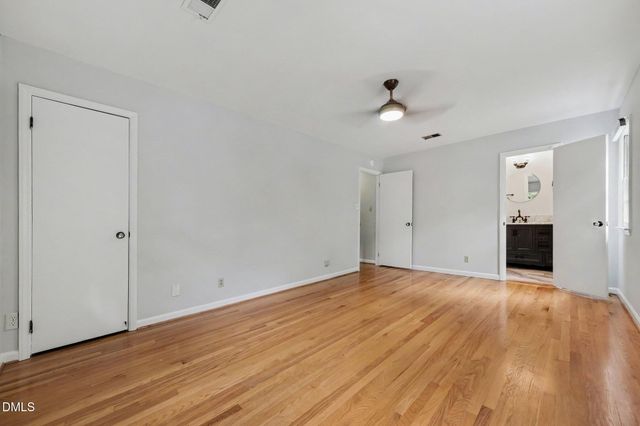 1307 Leclair Street, Chapel Hill, NC 27517