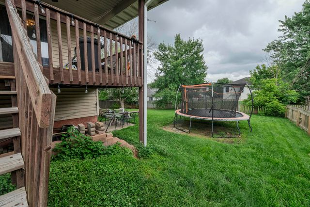 1504 WAR ADMIRAL DR, Columbia, MO 65202
