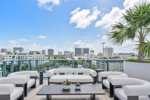 9901 W Bay Harbor Dr 402, Bay Harbor Islands, FL 33154