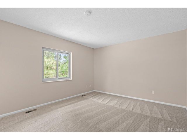1458 Ford Pl, Louisville, CO 80027