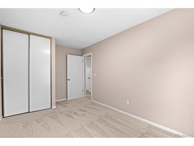 1458 Ford Pl, Louisville, CO 80027